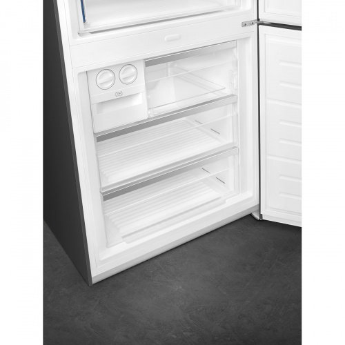 Холодильник Smeg FA8005RAO фото 9