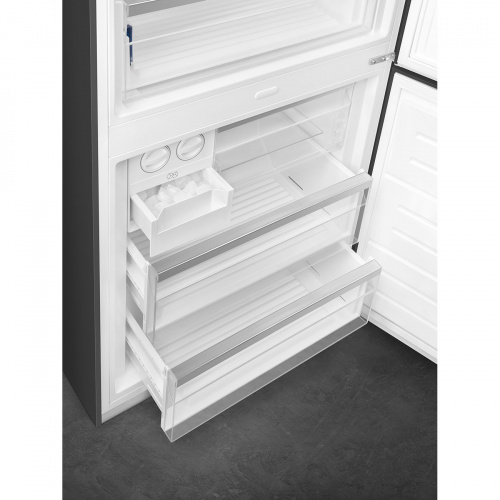Холодильник Smeg FA8005RAO фото 10