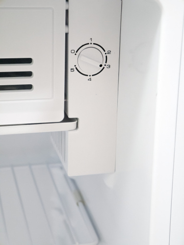 Холодильник Kraft KR-115W фото 6