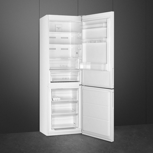 Холодильник Smeg FC18EN1W фото 3