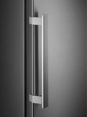 Холодильник Electrolux RRC5ME38X2 фото 7