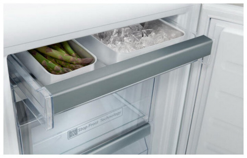 Встраиваемый холодильник Whirlpool ART 9813 A++ SFS фото 6