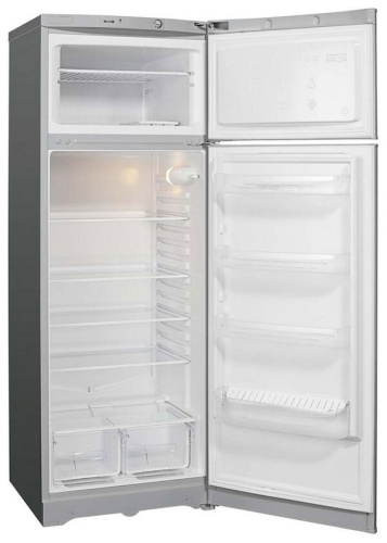 Холодильник Indesit TIA 16 S серебристый фото 3
