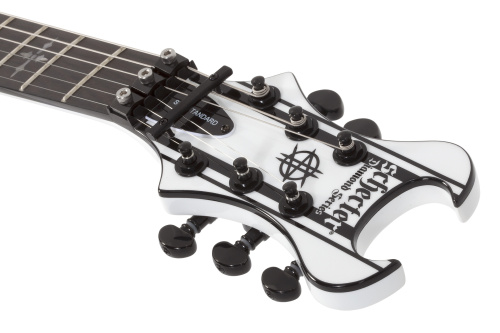 Электрогитара Schecter SYNYSTER STANDARD WHT/BLK фото 10