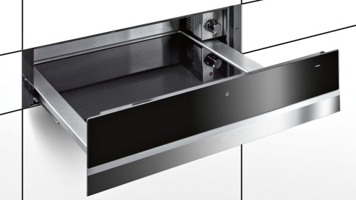 Встраиваемый шкаф для подогрева посуды Bosch BIC630NS1 фото 3
