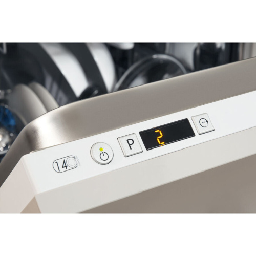 Встраиваемая посудомоечная машина Indesit DIFP 18T1 CA фото 3