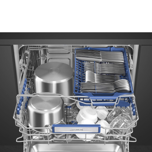 Встраиваемая посудомоечная машина Smeg STL323BQLH фото 5