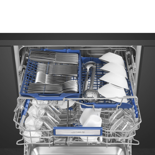 Встраиваемая посудомоечная машина Smeg STL323BQLH фото 6