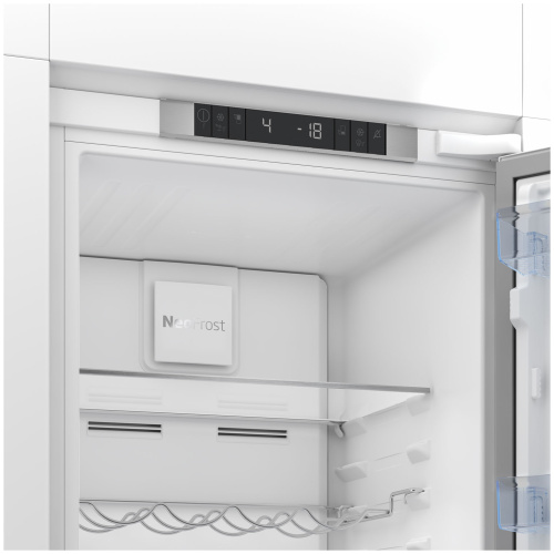 Встраиваемый двухкамерный холодильник Beko BCNA306E3S фото 5